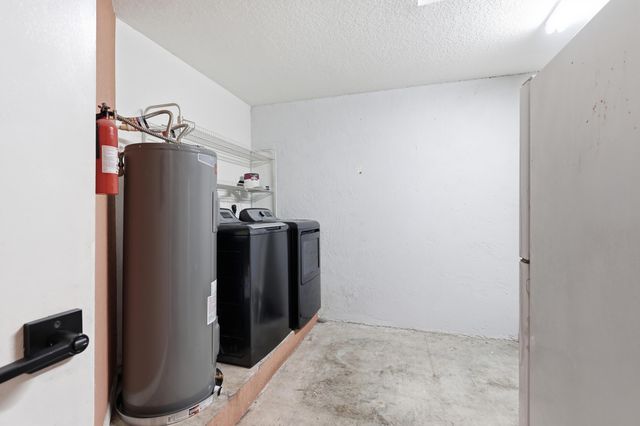 3990 NW 91ST Terrace, Sunrise, FL 33351