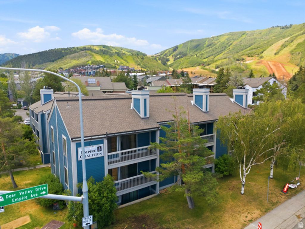1525 PARK AVE #206, Park City, UT 84060 — photo 2