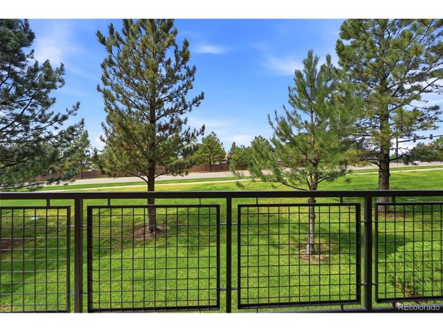 9059 E Panorama Cir B111, Englewood, CO 80112