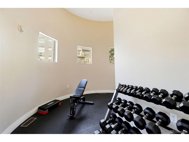 9059 E Panorama Cir B111, Englewood, CO 80112
