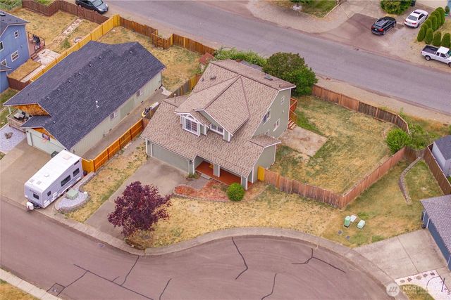 1417 196th Street Ct E, Spanaway, WA 98387