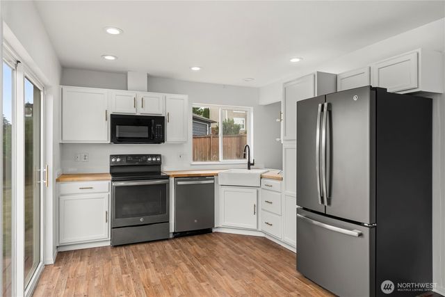 1417 196th Street Ct E, Spanaway, WA 98387