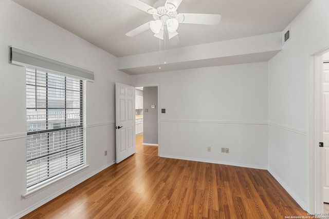 11839 Parliament St Apt 1113, San Antonio, TX 78216