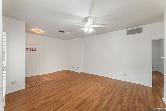11839 Parliament St Apt 1113, San Antonio, TX 78216