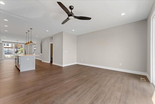 105 W 13th Street, 10, Newport, KY 41071