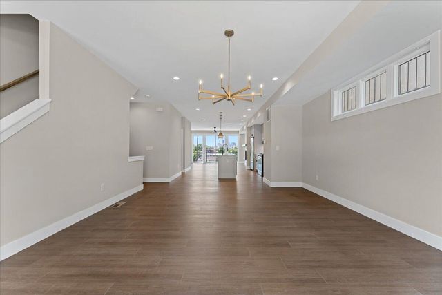 105 W 13th Street, 10, Newport, KY 41071