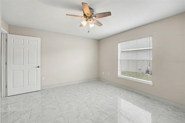 5684 SYCAMORE CANYON DRIVE, Kissimmee, FL 34758