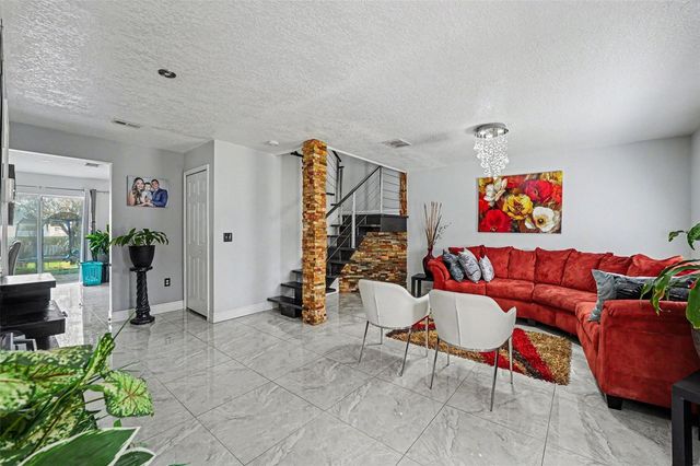 5684 SYCAMORE CANYON DRIVE, Kissimmee, FL 34758