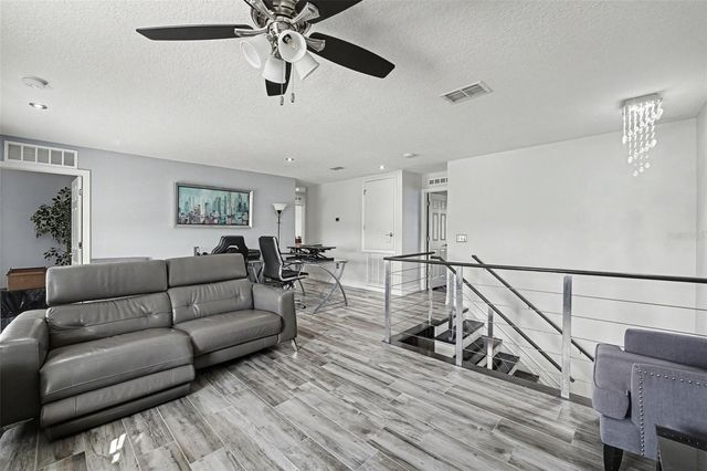 5684 SYCAMORE CANYON DRIVE, Kissimmee, FL 34758