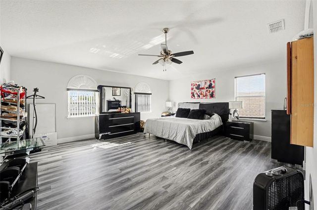 5684 SYCAMORE CANYON DRIVE, Kissimmee, FL 34758