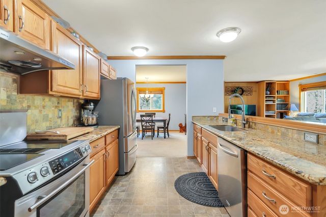 8611 79th Street NE, Marysville, WA 98270