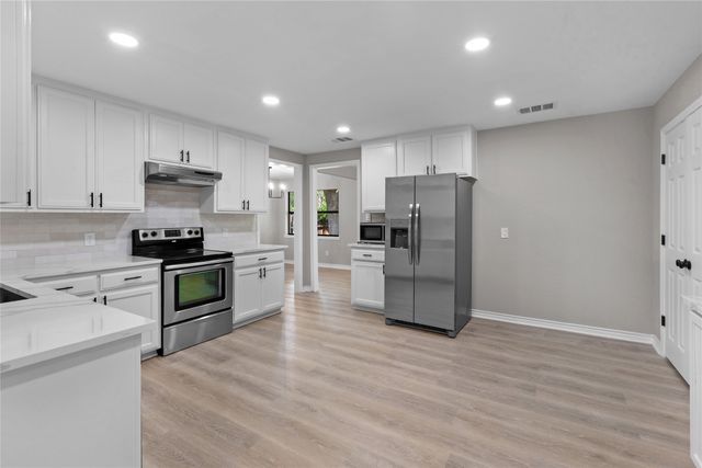 1008 Ross Trail, Arlington, TX 76012