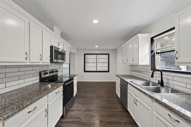 13918 Wickersham Lane, Houston, TX 77077