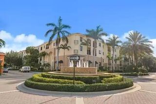 1305 Renaissance Way, Boynton Beach, FL 33426