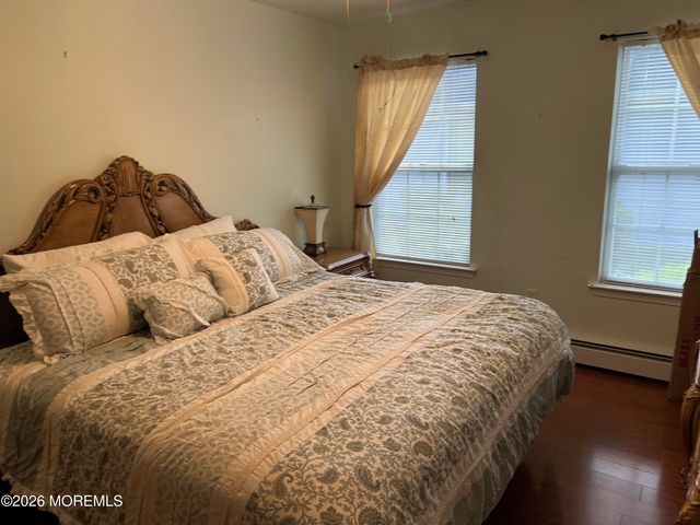 102 Clear Lake Road, Whiting, NJ 08759