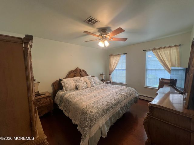 102 Clear Lake Road, Whiting, NJ 08759