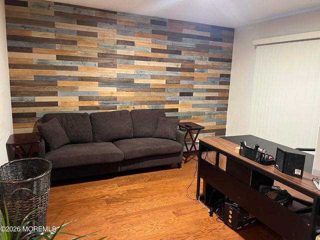 102 Clear Lake Road, Whiting, NJ 08759