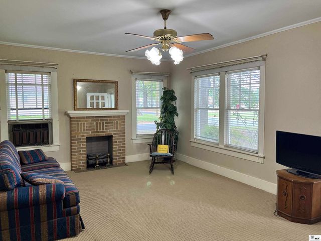 1402 BOSWORTH STREET, Winnsboro, LA 71295