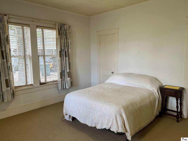 1402 BOSWORTH STREET, Winnsboro, LA 71295