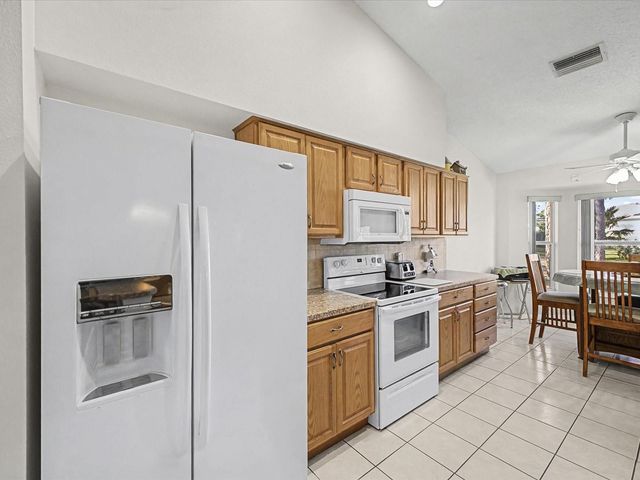 11625 BARONWOOD COURT, Hudson, FL 34667