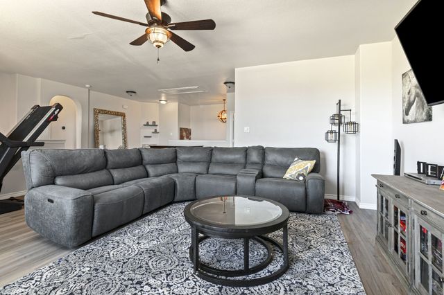 1753 Rio Penasco Road, Fort Worth, TX 76052