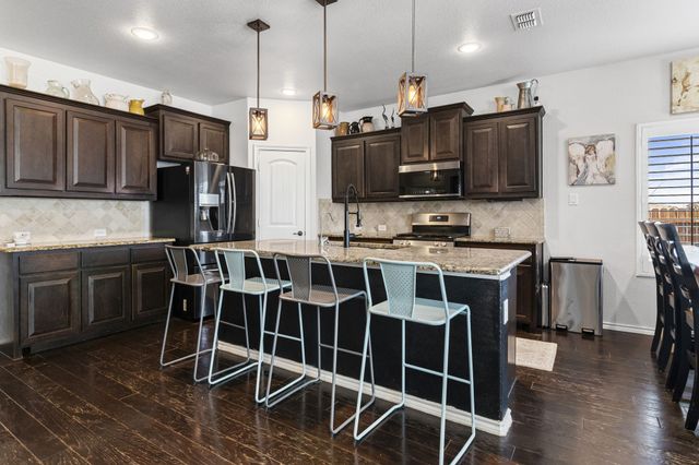 1753 Rio Penasco Road, Fort Worth, TX 76052