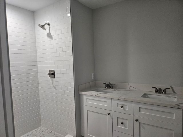 1226 Highway 87, Gilchrist, TX 77617