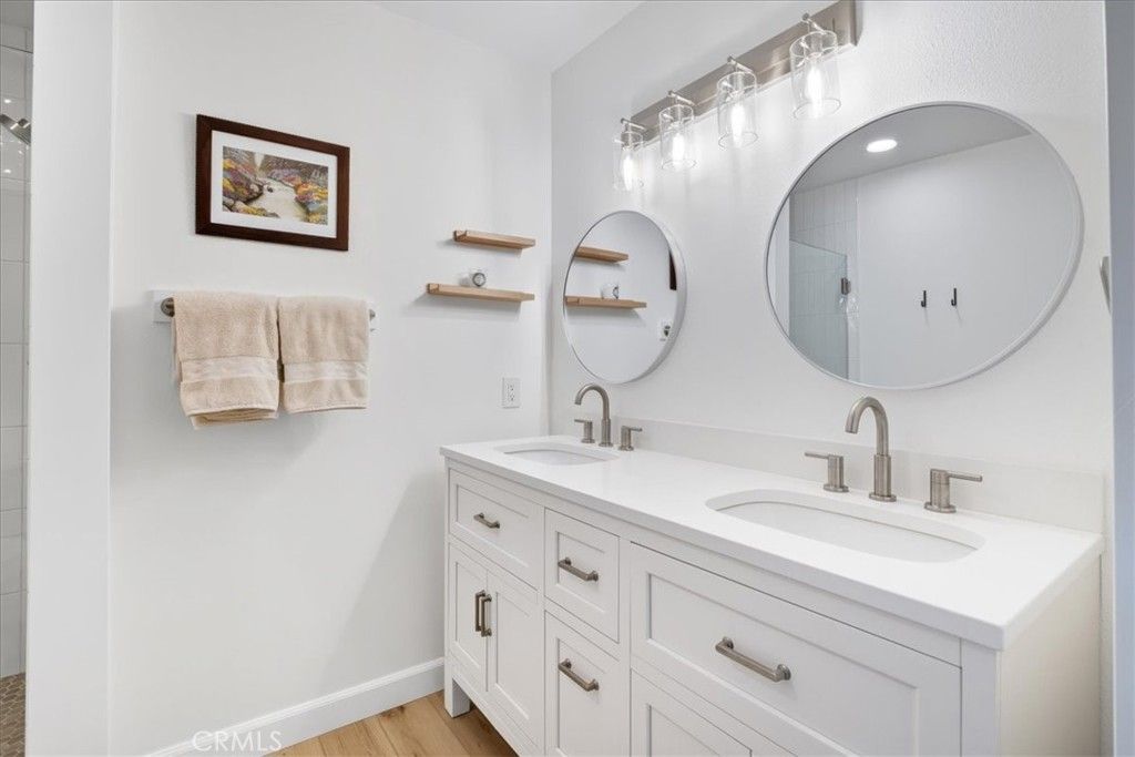 Image 26 of property listing at 113 Tarocco, Irvine, CA 92618