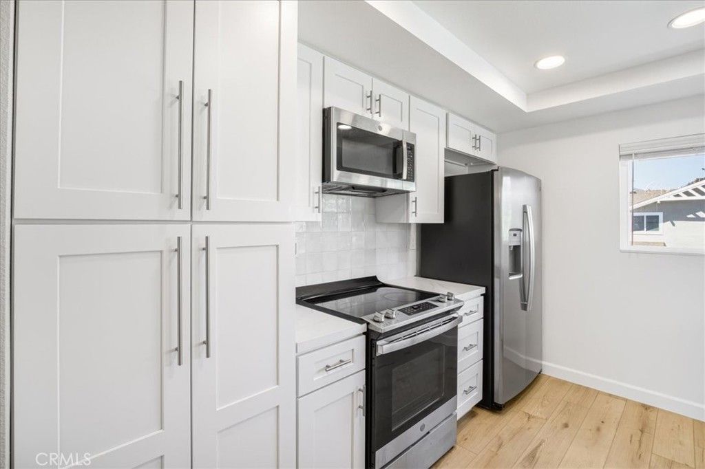 Image 9 of property listing at 113 Tarocco, Irvine, CA 92618