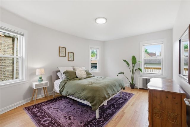 3241 N Normandy Avenue, Chicago, IL 60634