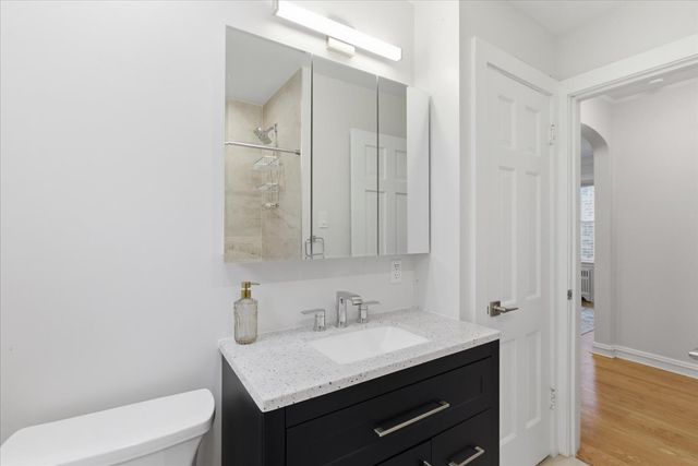 3241 N Normandy Avenue, Chicago, IL 60634