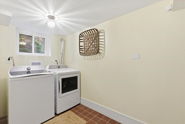3241 N Normandy Avenue, Chicago, IL 60634