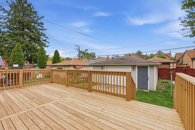 3241 N Normandy Avenue, Chicago, IL 60634