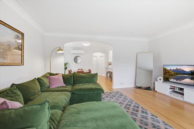 3241 N Normandy Avenue, Chicago, IL 60634