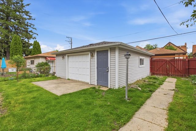 3241 N Normandy Avenue, Chicago, IL 60634