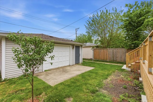 3241 N Normandy Avenue, Chicago, IL 60634