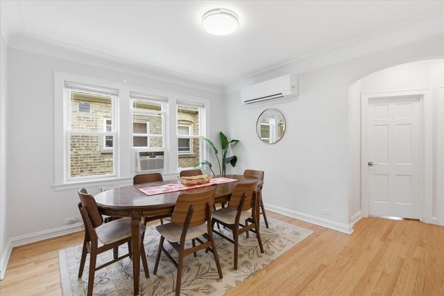3241 N Normandy Avenue, Chicago, IL 60634