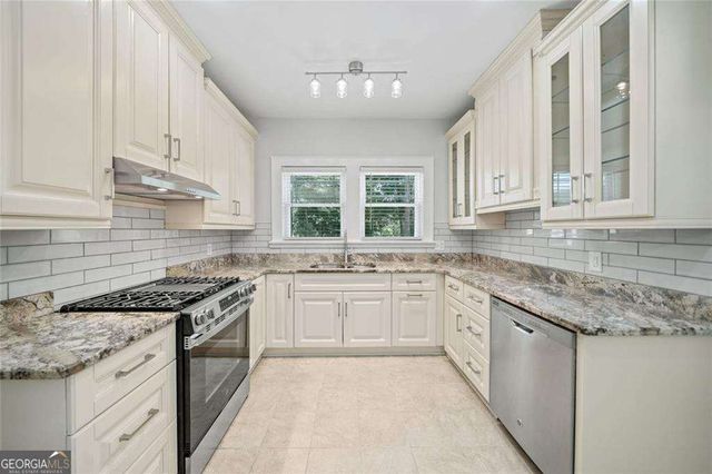 2830 Alston Drive SE, Atlanta, GA 30317