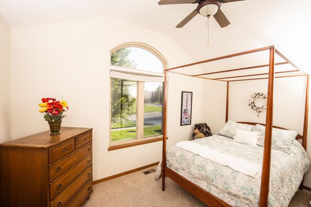 4713 N Spyglass St, Wichita, KS 67226