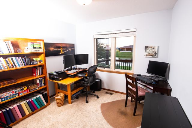 4713 N Spyglass St, Wichita, KS 67226