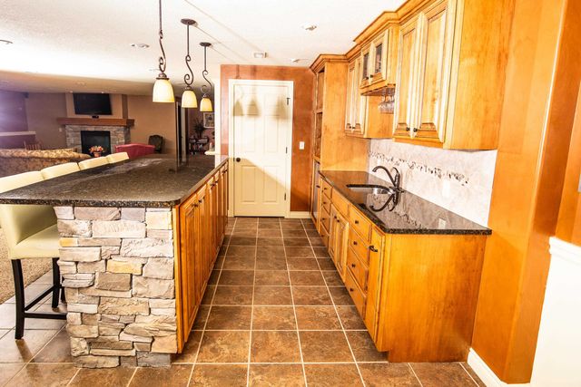 4713 N Spyglass St, Wichita, KS 67226