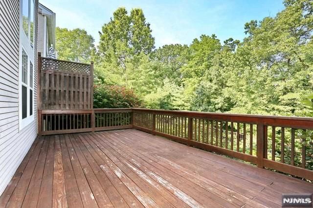387 Green Mountain Road, Mahwah, NJ 07430