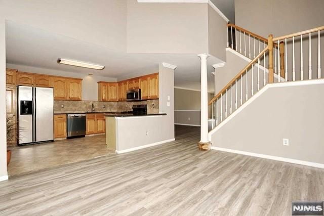 387 Green Mountain Road, Mahwah, NJ 07430