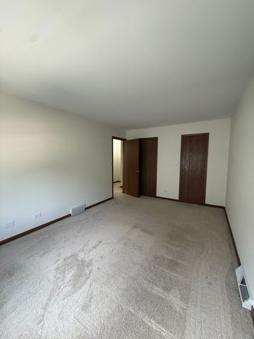 121 Spuhler Drive, Batavia, IL 60510