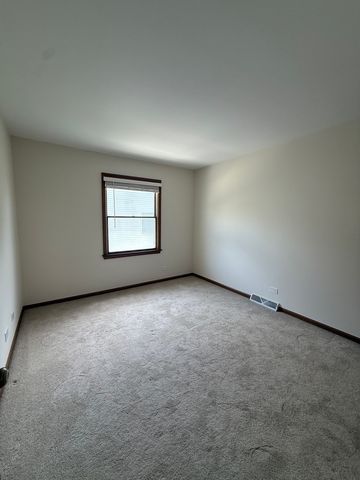 121 Spuhler Drive, Batavia, IL 60510