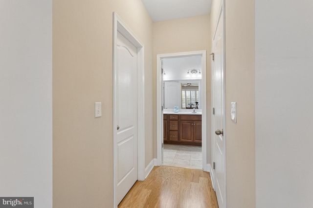 10 MONTCLAIRE RD, Medford, NJ 08055
