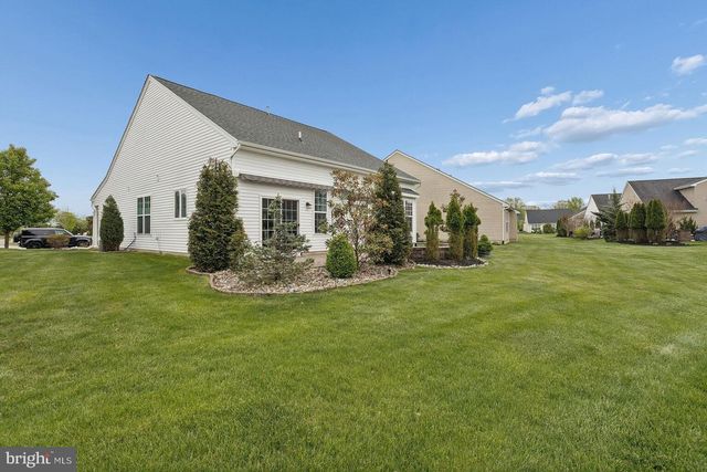 10 MONTCLAIRE RD, Medford, NJ 08055