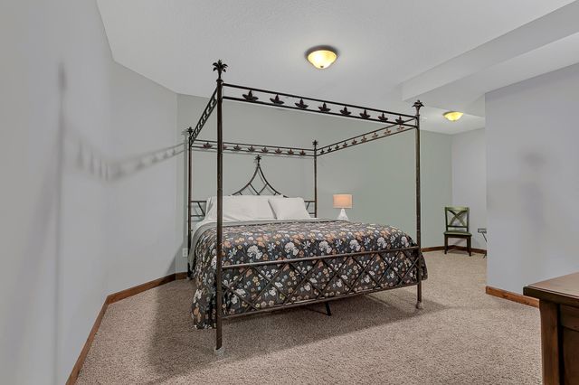 3209 Walden Way, Saint Cloud, MN 56301