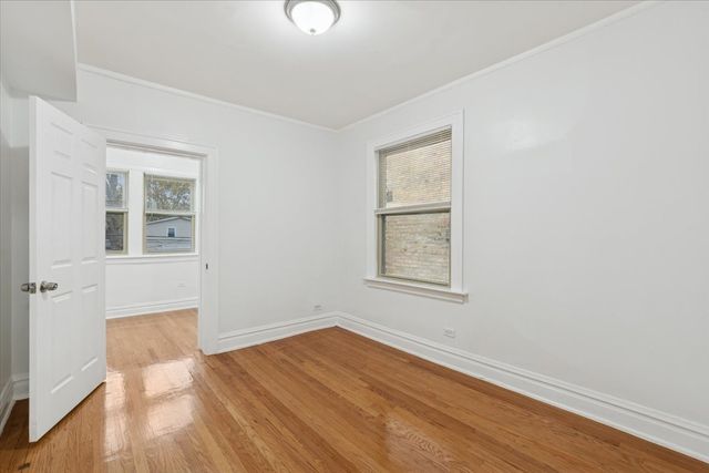 5412 N Kimball Avenue 2, Chicago, IL 60625