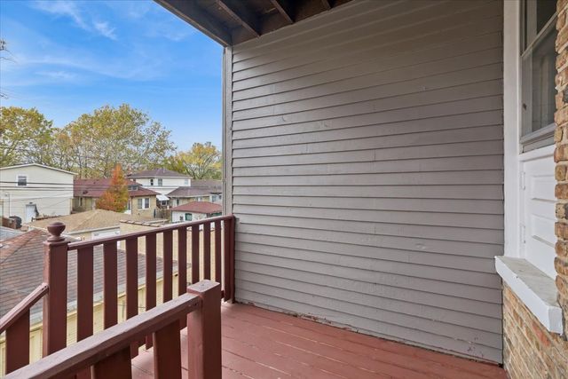 5412 N Kimball Avenue 2, Chicago, IL 60625